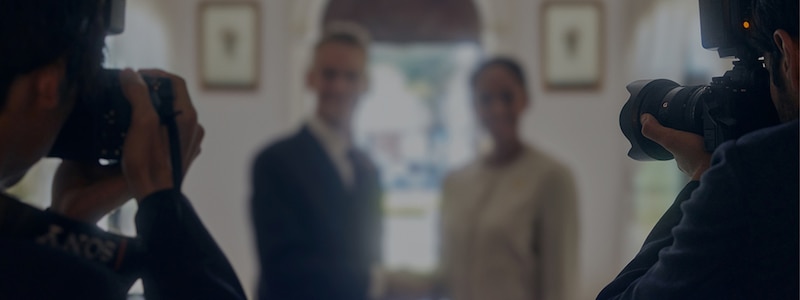 Imagen de uso que acompaña a la información sobre el servicio Camera Authenticity Solution.