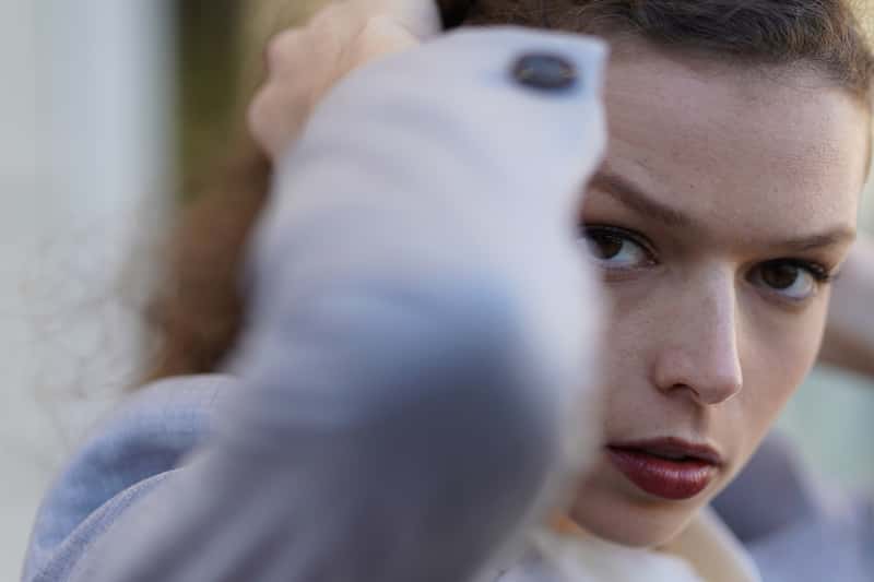 Incluso si la cara está parcialmente oculta